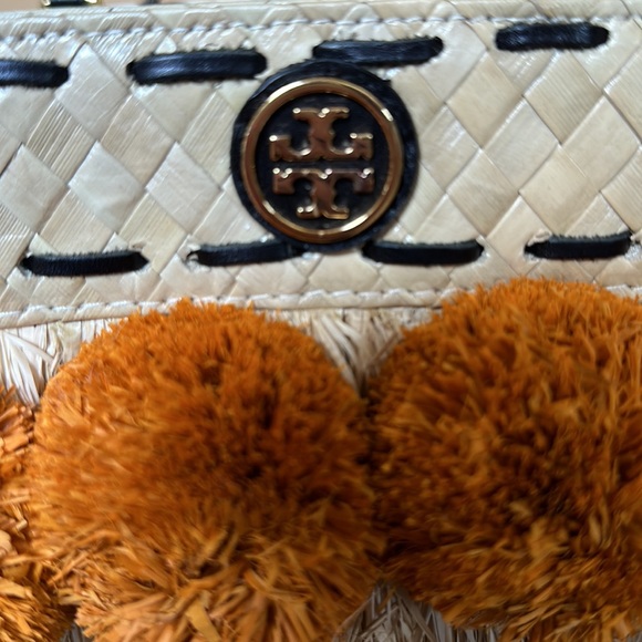 ⭐️NWT⭐️Tory Burch Beachy Norah Bucket Tote - Picture 12 of 13